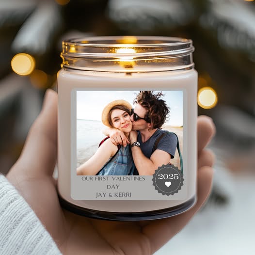 PEROSNALISED PHOTO/NAME CANDLE